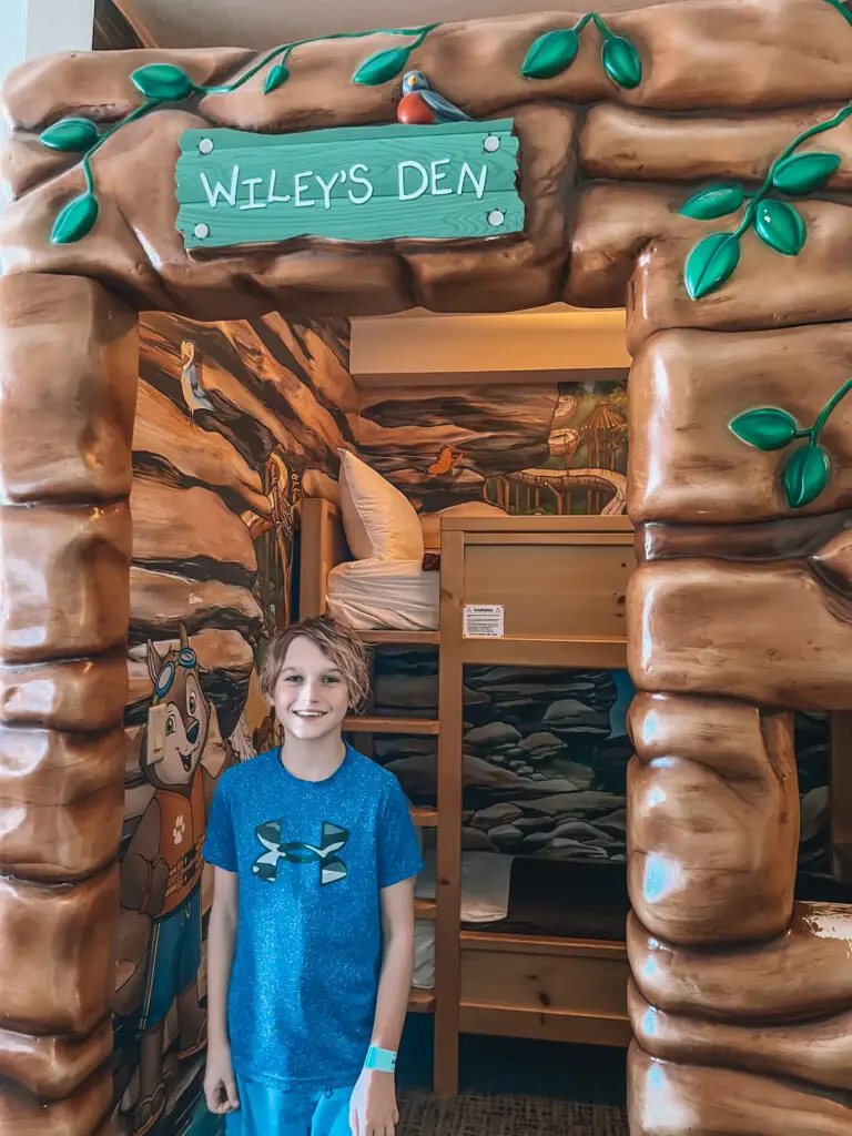 Wiley's Den in the Wolf Pup Den Suite and Great Wolf Lodge in Colorado Springs, CO.