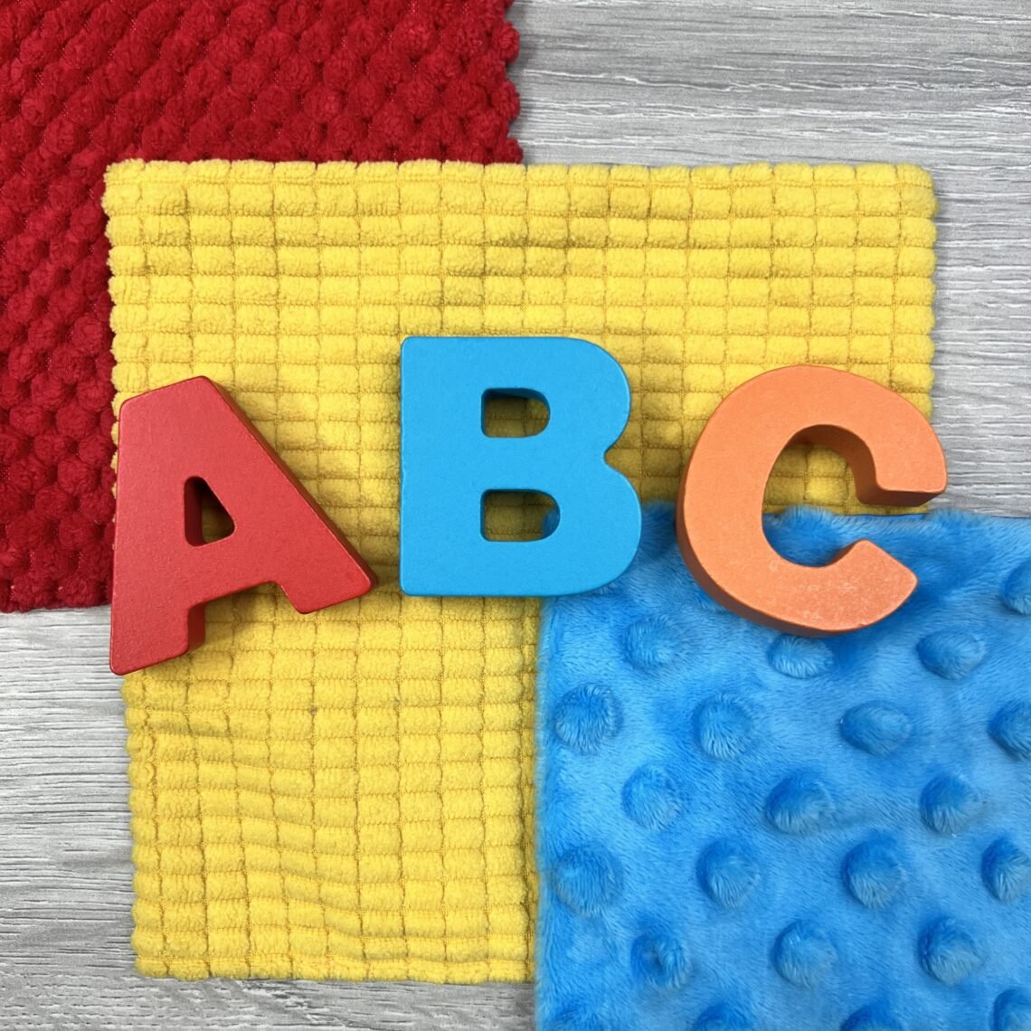 Teaching toddlers through playtime with simple objects.