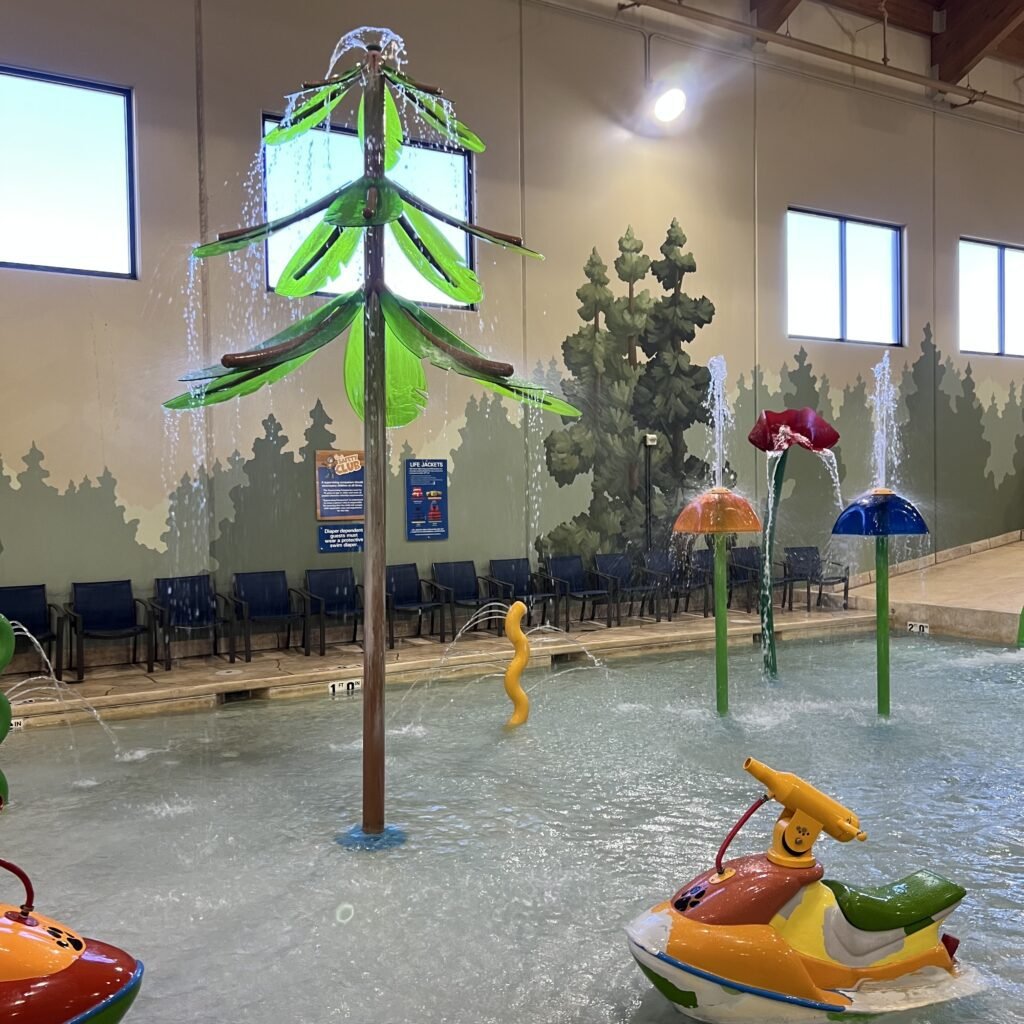 The Cub Paw Pool toddler area at Great Wolf Lodge in Colorado Springs.