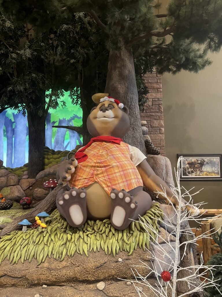 Great Wolf Lodge, Colorado Springs, Grand Lobby.